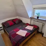 Gemuetliche Mit Terrasse, Naehe Stadtzentrum